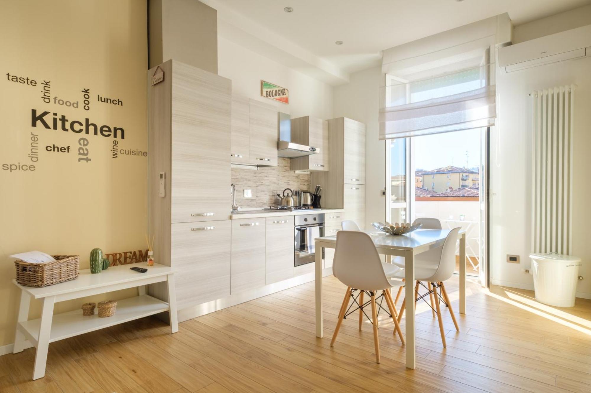 Scandellari Apartments - Stylish Stay For Two Guests Bologna Exterior photo