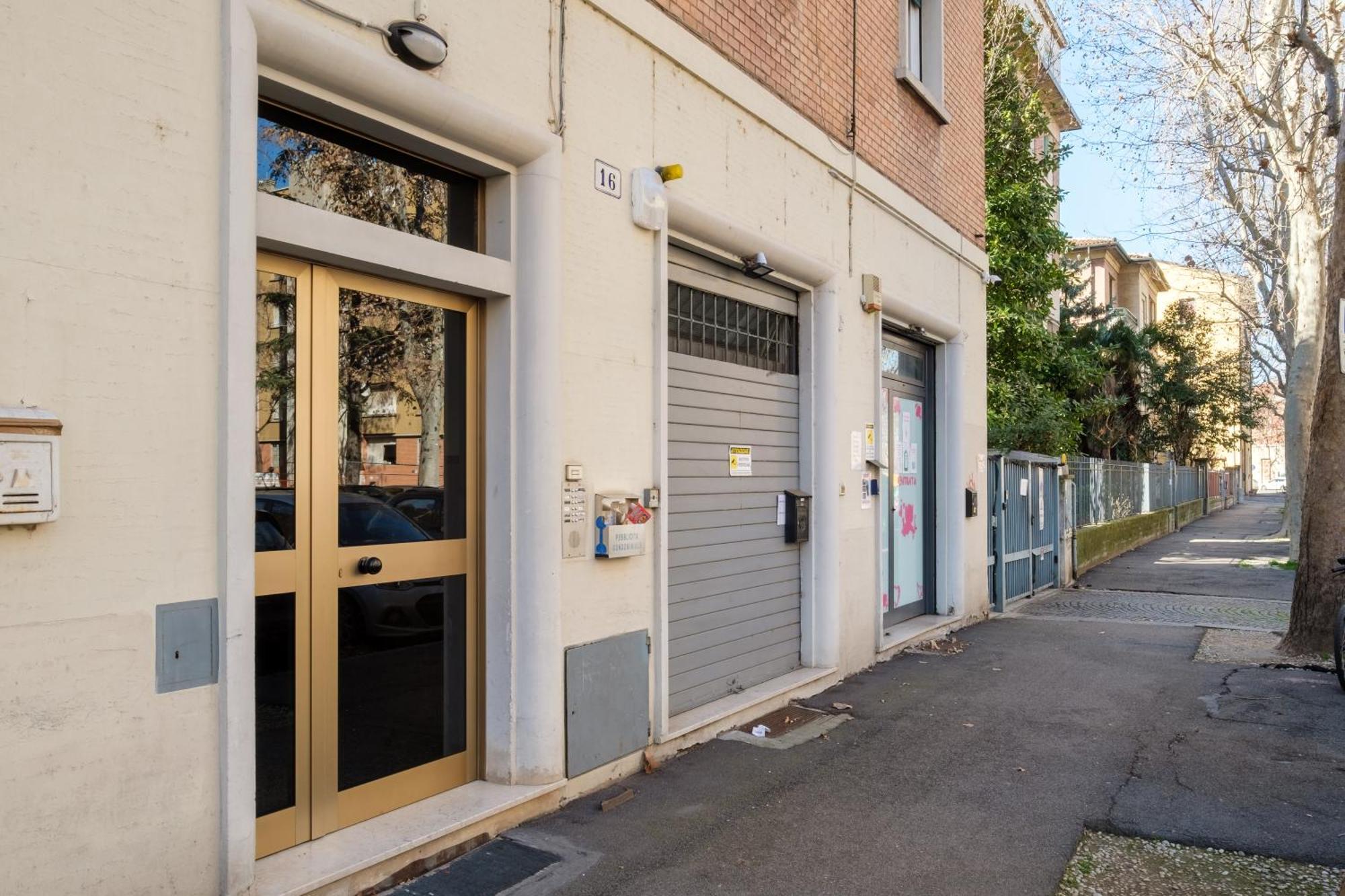 Scandellari Apartments - Stylish Stay For Two Guests Bologna Exterior photo